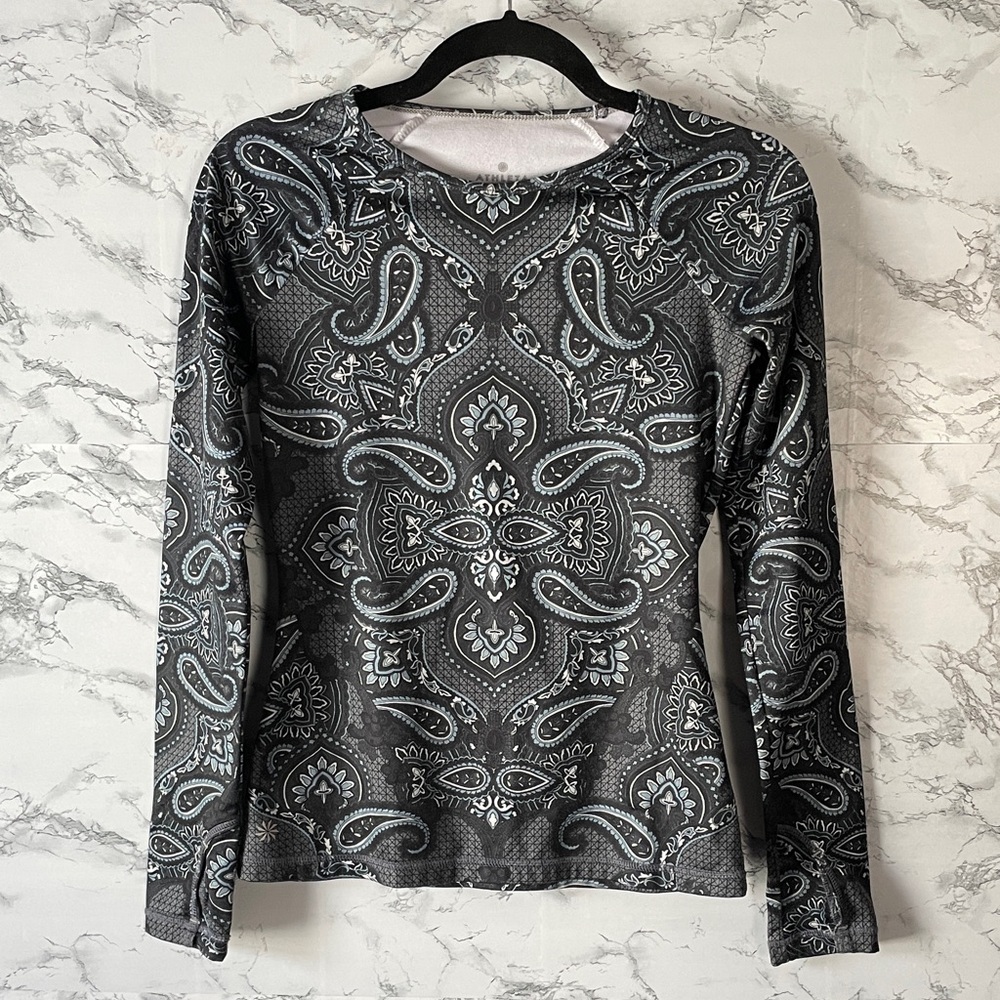 Athleta XXS Black and Gray Paisley Long Sleeve Top